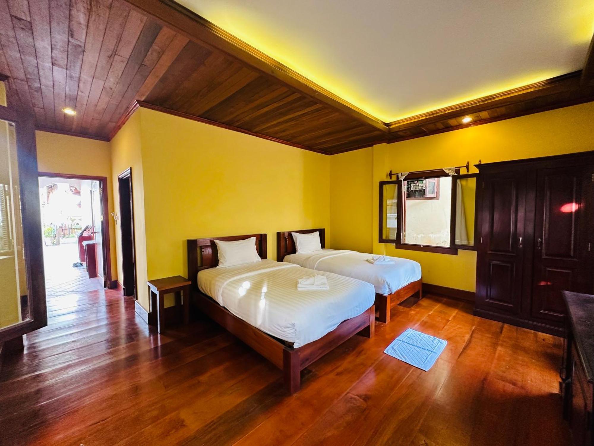 Villa Phonethip Mekong Riverside Луангпхабанг Экстерьер фото