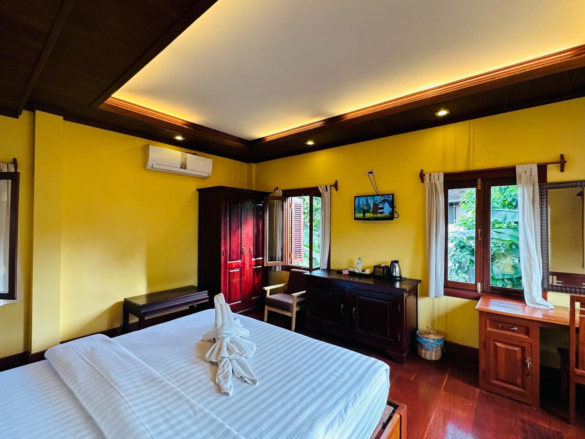 Villa Phonethip Mekong Riverside Луангпхабанг Экстерьер фото